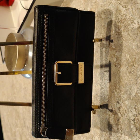 Michael Kors Handbags - Michael Kors Bags Authentic Michael Kors Vintage Black  Leather Wallet